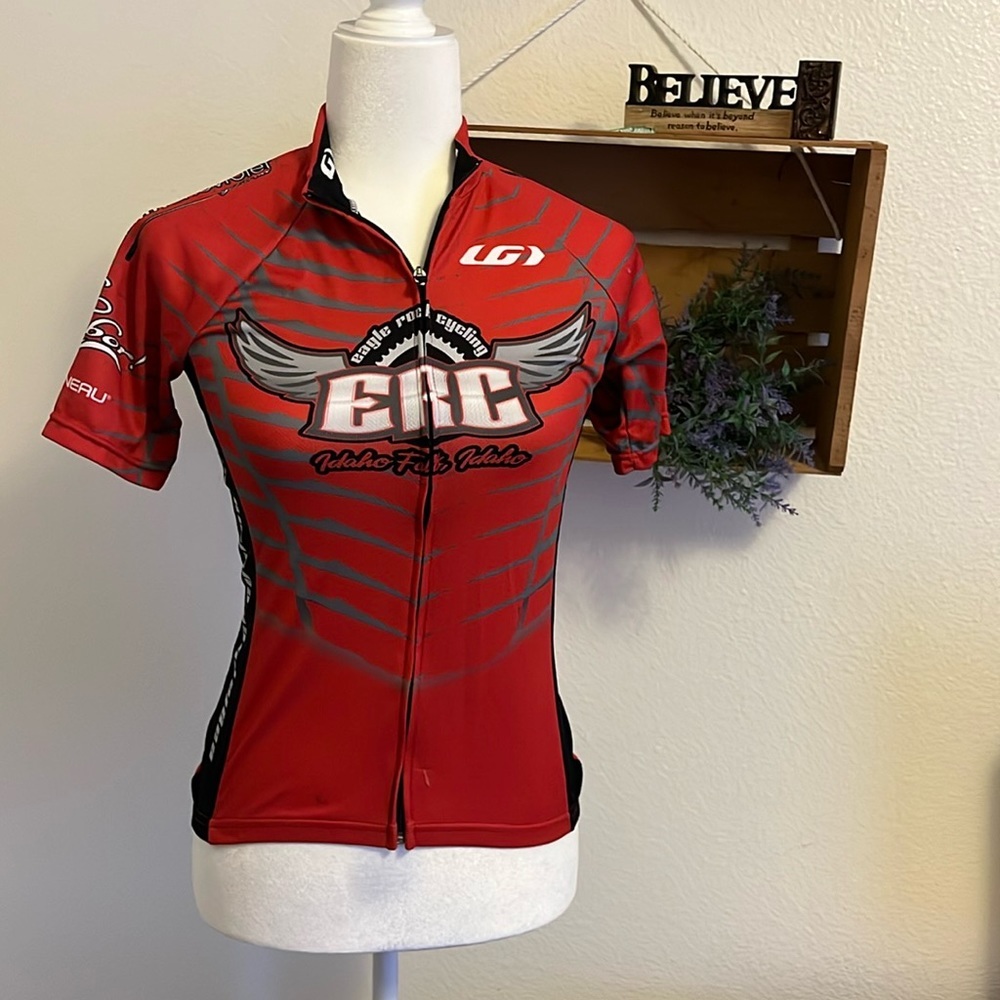 UG Louis Garneau Biking Top Size Small